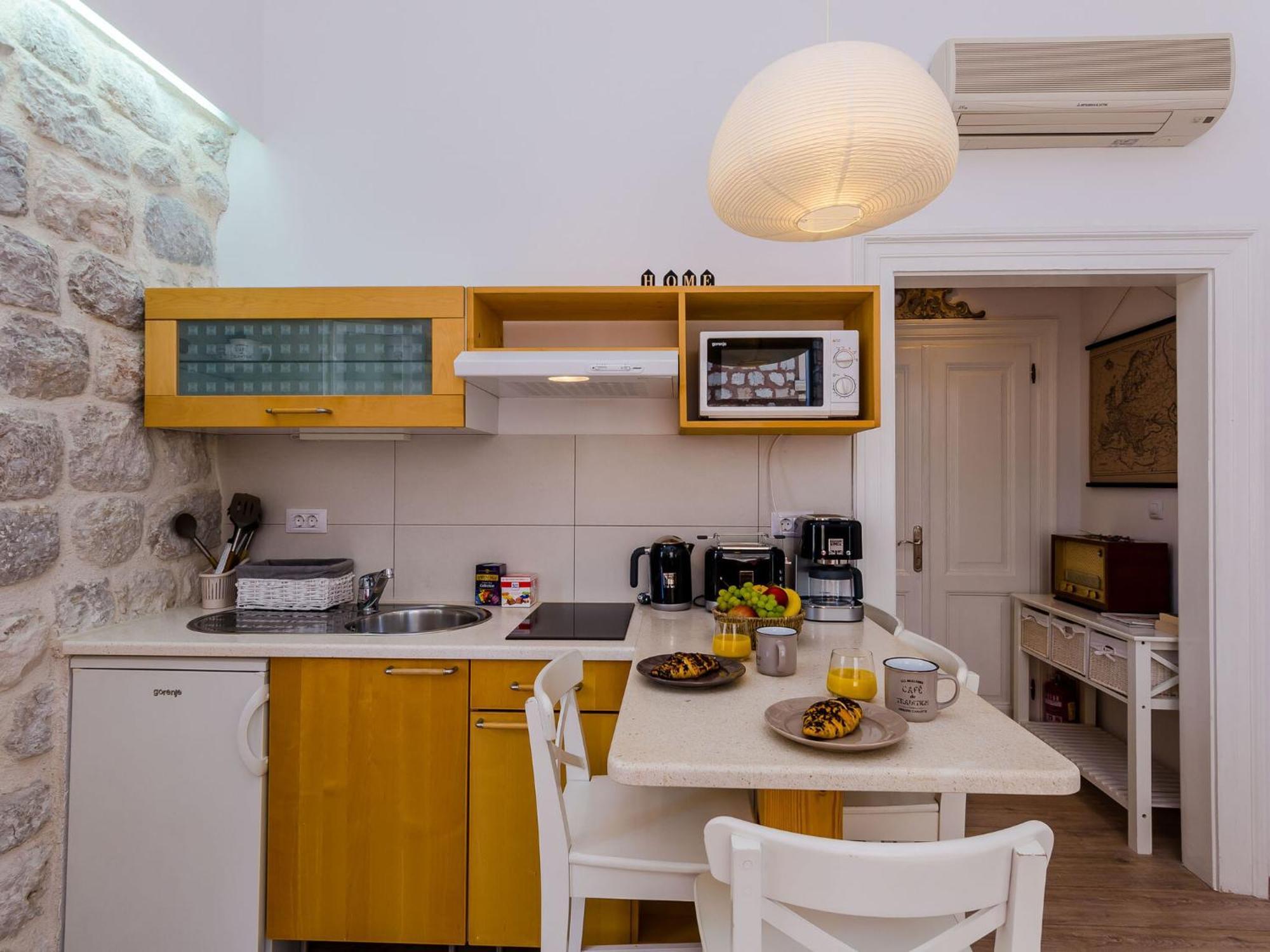 Midtown Apartments - One Bedroom Apartment With City View Dubrovnik Eksteriør billede